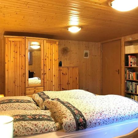 Schoenes Kellerzimmer Mit Bad Apartment Mittelangeln Exterior photo